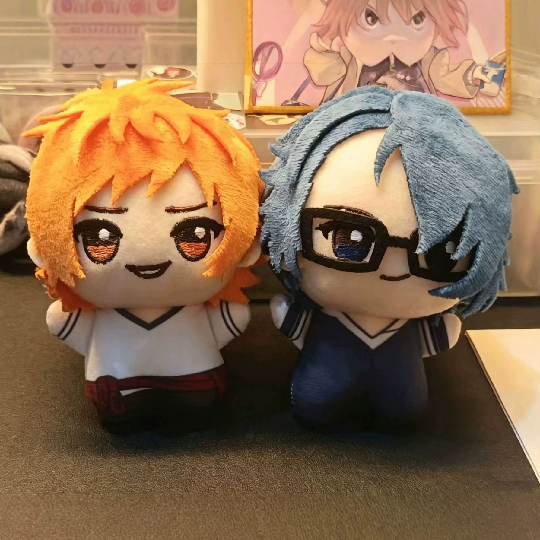 Cosplay Plushie Prop - Pelúcia Fushimi Saruhiko de 10cm ‌