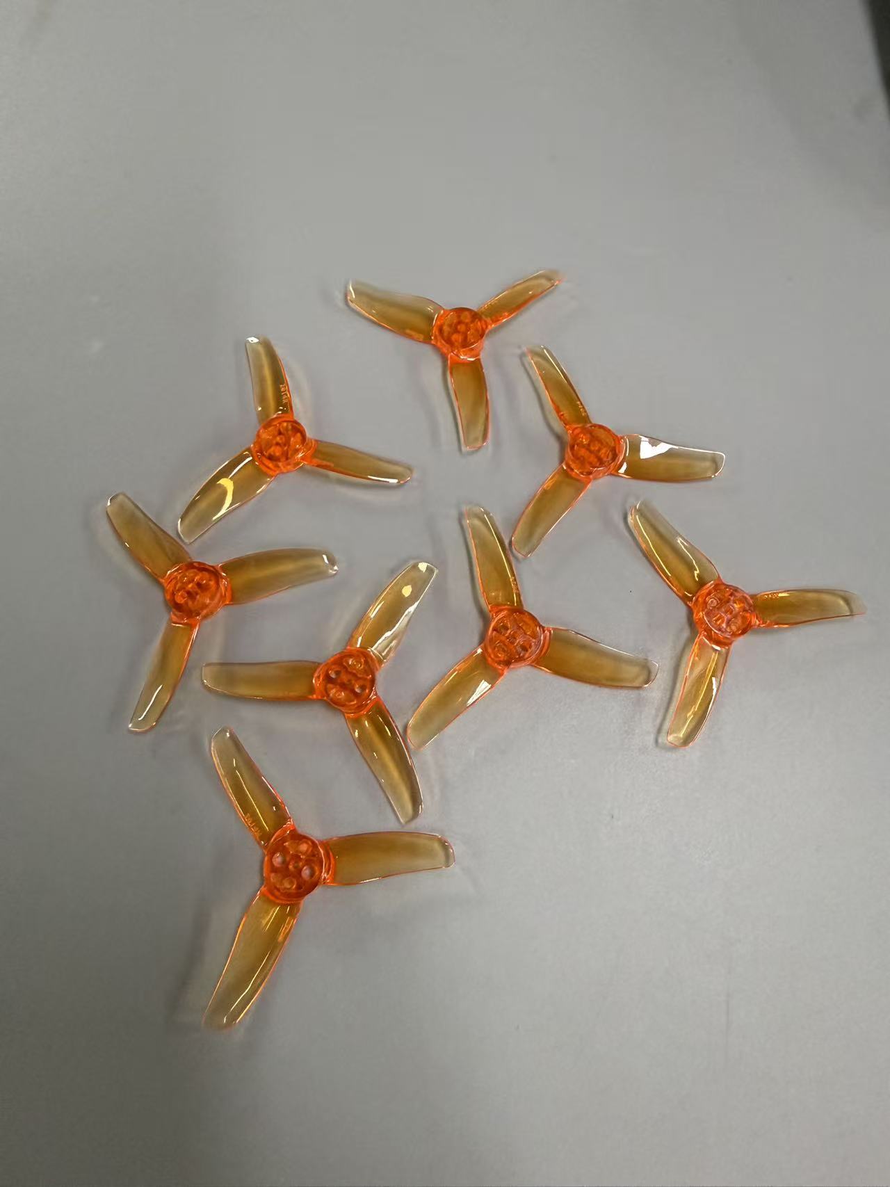 Hélices GEMFAN 2014 de 3 Lâmin - Ekko Cosplay Prop avaliação e preço